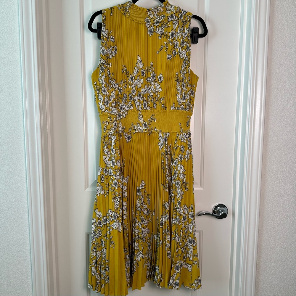 Nanette Lepore Yellow Floral Smocked Accordian Pleated Dress